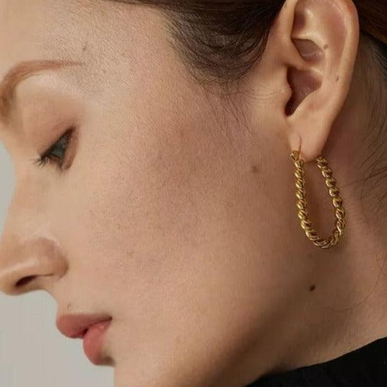 The Teardrop Twist Hoops earrings Shopella