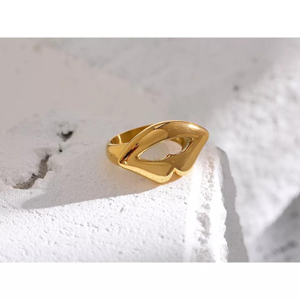 The Buella Chunky Gold Lips Ring rings Shopella   