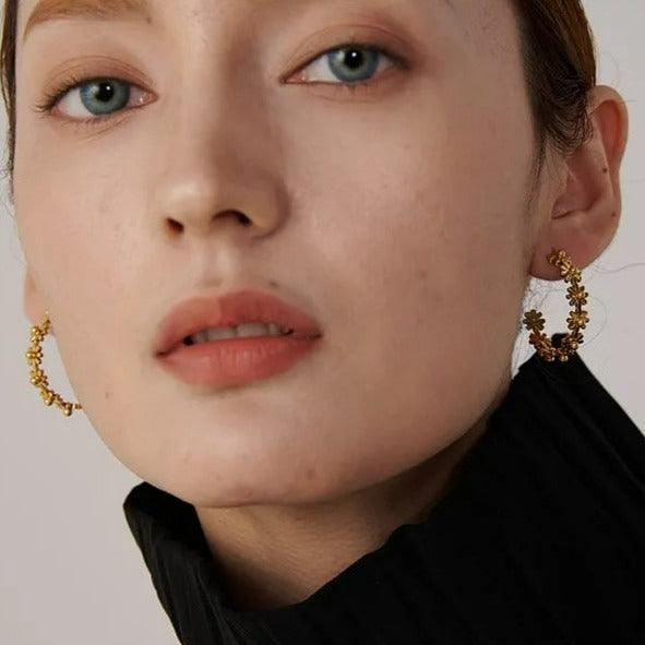 The Drew Daisy Hoops earrings Shopella