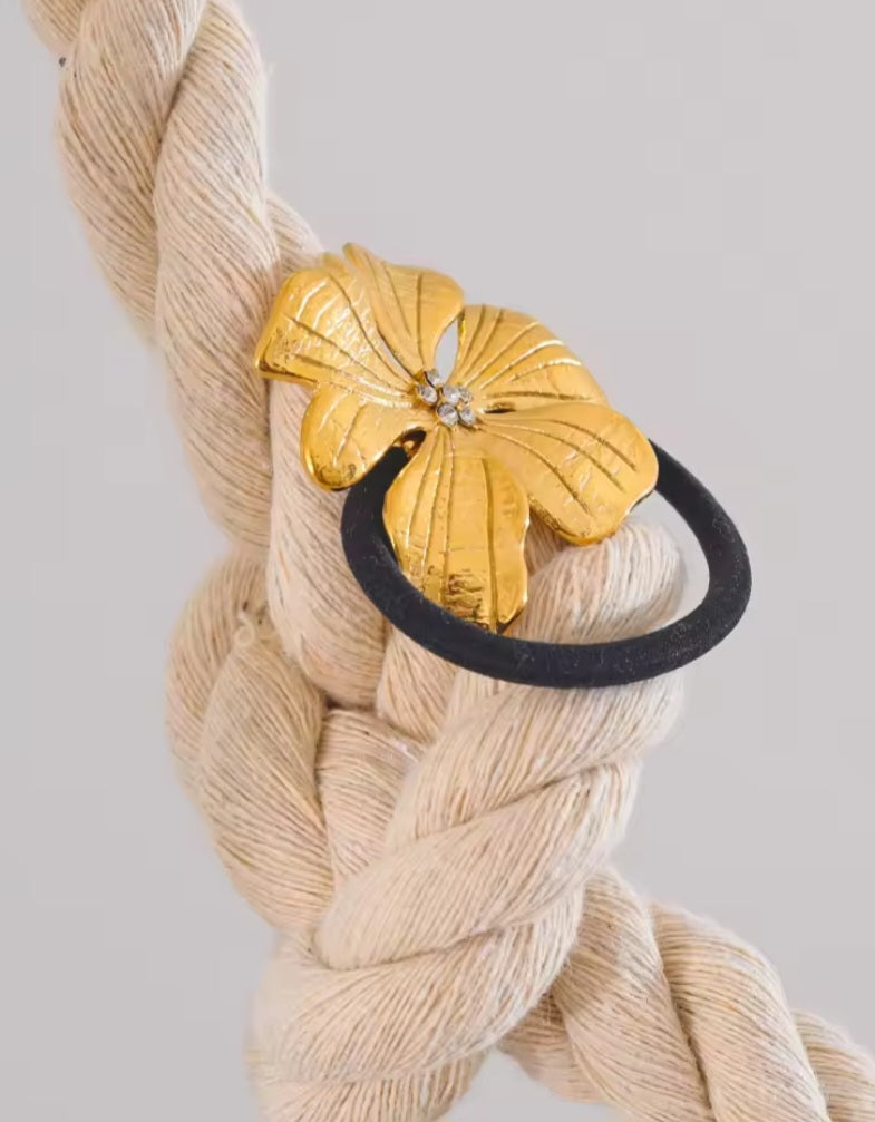 Gold Flower Hair Accessorie Shopella